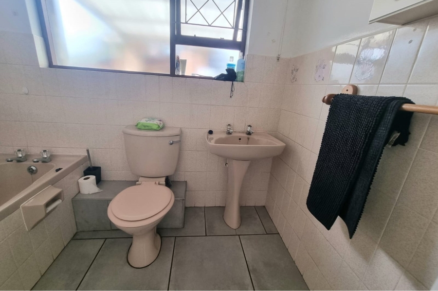 3 Bedroom Property for Sale in Gonubie Eastern Cape